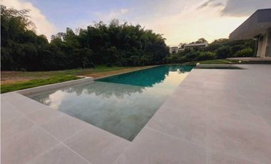 Casa campestre de lujo en Cerritos-Pereira