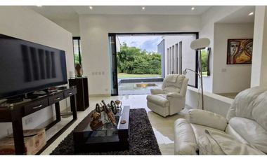 Casa campestre de lujo en Cerritos-Pereira