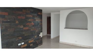 SE VENDE APARTAMENTO CERCA A LA ARBOLEDA AREA 170 M2