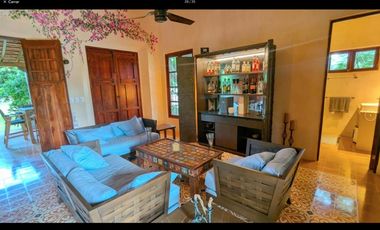 Casa en Renta tipo Hacienda, cerca de Mérida