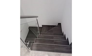 Casa remodelada en venta conjunto cerrado Rincón de Las Flores Palmira