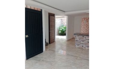 Casa remodelada en venta conjunto cerrado Rincón de Las Flores Palmira