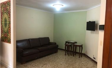VENTA  AMPLIO APARTAMENTO LAURELES SANTA TERESITA EXCELENTE UBICACIÓN