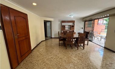VENTA  AMPLIO APARTAMENTO LAURELES SANTA TERESITA EXCELENTE UBICACIÓN