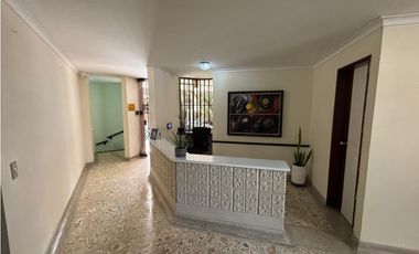 VENTA  AMPLIO APARTAMENTO LAURELES SANTA TERESITA EXCELENTE UBICACIÓN