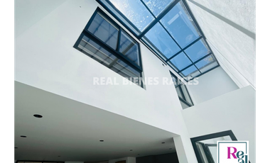 VENDO CASA MEDIANERA EN UNIDAD ABIERTA EN LA CEJA, ANTIOQUIA