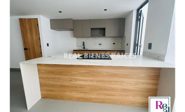 VENDO CASA MEDIANERA EN UNIDAD ABIERTA EN LA CEJA, ANTIOQUIA