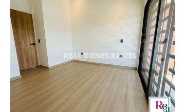 VENDO CASA MEDIANERA EN UNIDAD ABIERTA EN LA CEJA, ANTIOQUIA