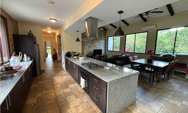 PENONOME / CASA DE CAMPO / 4046 M2 / AMOBLADA / VISTA AL RIO ZARATI
