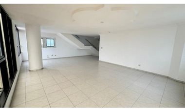 VENTA APARTAMENTO 355 M2 HATO PINTADO 12 DE OCTUBRE PH SKY VIEW KAF