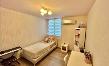 VENTA APARTAMENTO 355 M2 HATO PINTADO 12 DE OCTUBRE PH SKY VIEW KAF