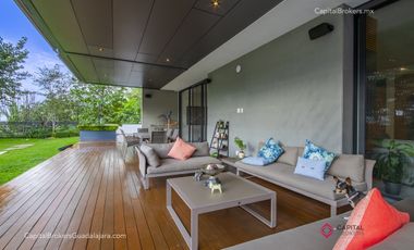 Espectacular Casa de Lujo con Alberca en Bugambilias en Venta