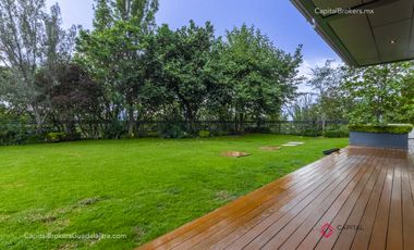 Espectacular Casa de Lujo con Alberca en Bugambilias en Venta