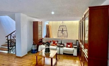 Casa en Venta en Club de Golf Los Encinos