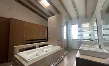 CASA en VENTA, CLUB DE GOLF LOS ENCINOS, LERMA, ESTADO DE MÉXICO