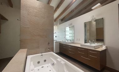 CASA en VENTA, CLUB DE GOLF LOS ENCINOS, LERMA, ESTADO DE MÉXICO