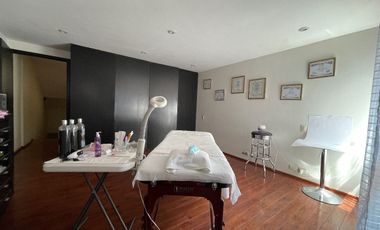 Venta Casa en Tecamachalco con amplios espacios y muy iluminada