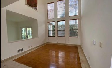 En Venta o Renta casa en Los Robles, Lerma, Estado de México
