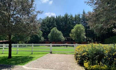 ESPECTACULAR  RESIDENCIA EN EXCLUSIVO FRACCIONAMIENTO