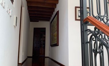 ESPECTACULAR  RESIDENCIA EN EXCLUSIVO FRACCIONAMIENTO