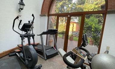 En Venta, preciosa casa en Club de Golf Los Encinos