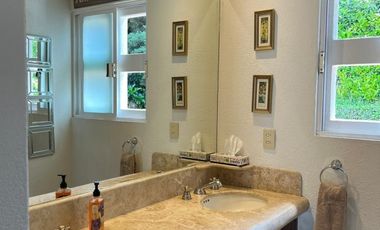 Bonita casa en venta, Club de Golf Los Encinos
