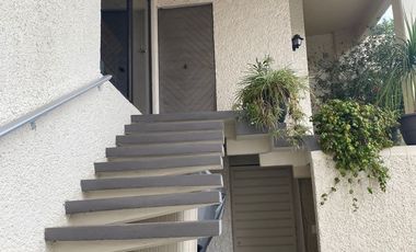 En venta hermosa casa en Calle cerrada en La Herradura