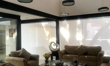 Club de Golf Los Encinos. Se vende preciosa casa muy iluminada