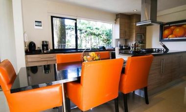Club de Golf Los Encinos. Se vende preciosa casa muy iluminada