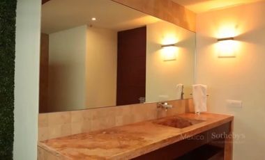 En venta Residencia en Club de Golf Los Encinos