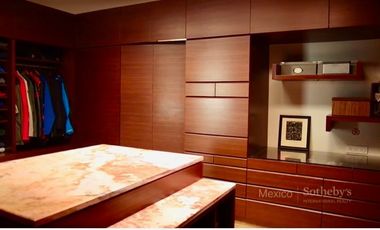 En venta Residencia en Club de Golf Los Encinos