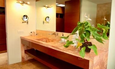 En venta Residencia en Club de Golf Los Encinos
