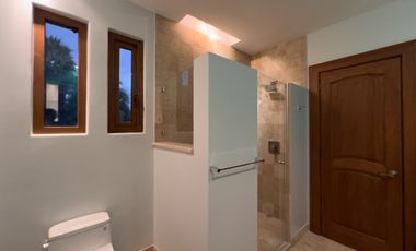 I3 CASA DE LUJO DE VENTA EN CUMBAYA