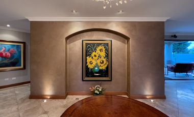 I3 CASA DE LUJO DE VENTA EN CUMBAYA