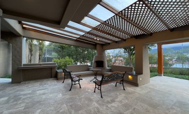 I3 CASA DE LUJO DE VENTA EN CUMBAYA