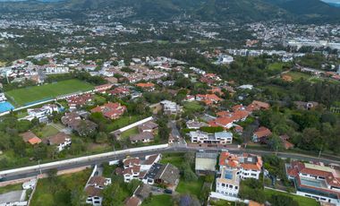 I3 CASA DE LUJO DE VENTA EN CUMBAYA