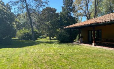 Nancagua, Casa de Campo con Espectacular Jardín