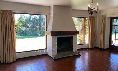 Nancagua, Casa de Campo con Espectacular Jardín