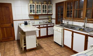 San Fernando, Casa en Excelente ubicación