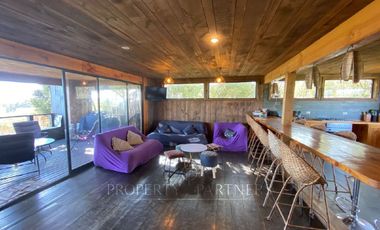 Pichilemu, Gran Casa en Punta de Lobos