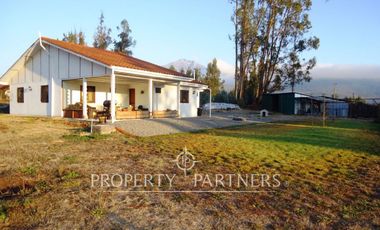 San Fernando, Casa en Tranquilo Entorno en Puente Negro