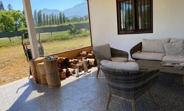 San Fernando, Casa en Tranquilo Entorno en Puente Negro