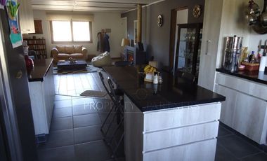 San Fernando, Casa en Tranquilo Entorno en Puente Negro