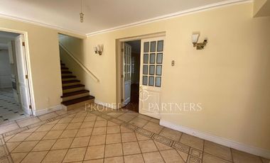 Santa Cruz, Fantástica Casa Estilo Georgian