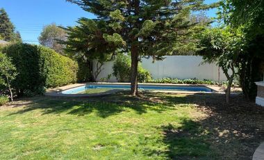 Santa Cruz, Fantástica Casa Estilo Georgian