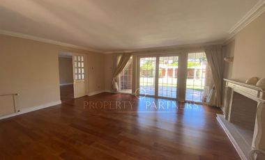 Santa Cruz, Fantástica Casa Estilo Georgian