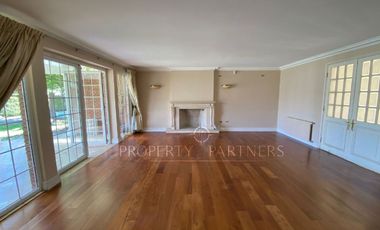 Santa Cruz, Fantástica Casa Estilo Georgian