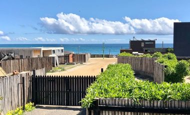 Pichilemu, Casa en Condominio con acceso a la Playa