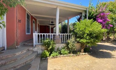Casa Patrimonial Remodelada en El Huique
