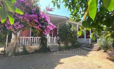 Casa Patrimonial Remodelada en El Huique